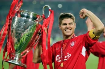 Steven Gerrard: Leggenda del Calcio e Manager